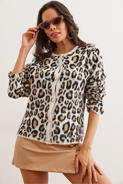 Olalook Women's White Metal Buttoned Raised Leopard Knitwear Cardigan Hrk- 19000334