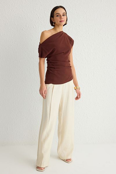 Trendyol Collection Καφέ υφαντή μπλούζα με λαιμόκοψη TWOSS24BZ00353