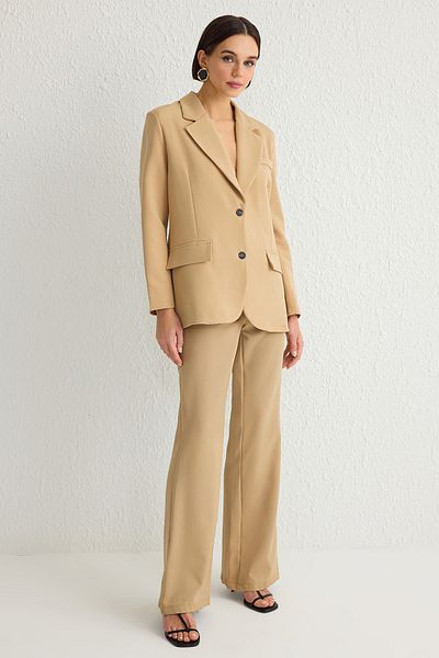 Trendyol Collection Σκούρο μπεζ Oversize σακάκι σακάκι με λεπτομέρεια δέσιμο στην πλάτη TWOSS25BC00020