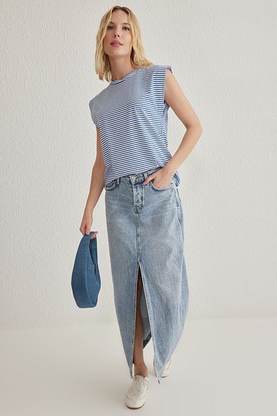 Trendyol Collection 100% bavlna, tmavě modrá, pruhované tričko s výstřihem - Twoss20Ts0021