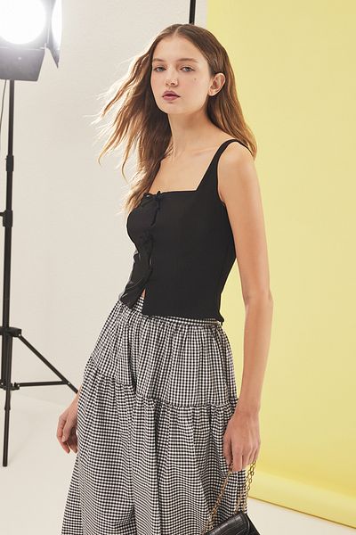 Trendyol Collection Czarna bluzka z kokardą i ozdobnymi paskami Twoss25Bz00164