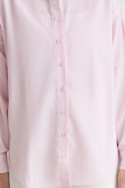 Trendyol Collection Cămașă supradimensionată cu dungi de bază roz deschis TWOSS23GO00144