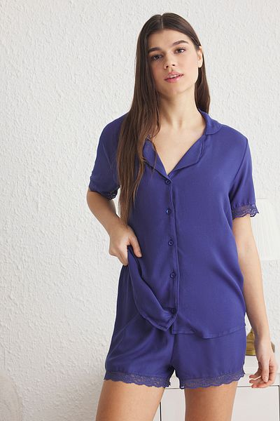 Trendyol Collection Set de pijamale din dantelă simplă Indigo THMSS24PT00181