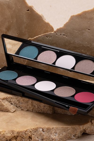 Pierre Cardin Eyeshadow Palette Haute Couture Stiletto
