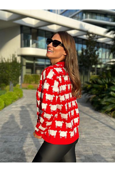 Namaste Vintage Diana Model Red Knitwear Sweater with Black Sheep Print