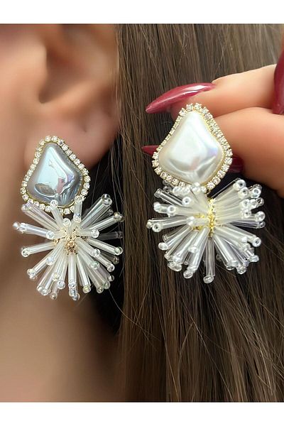 MyladyAccessoriess Blue Steel Flower Earrings - Baroque Pearl Detail