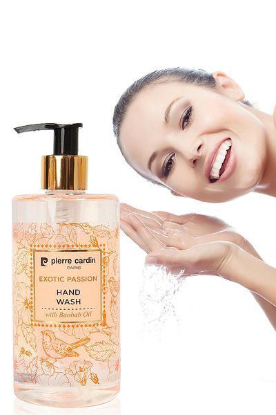 Pierre Cardin Exotic Passion Vitamin E Moisturizing Liquid Hand Soap - 350 ml