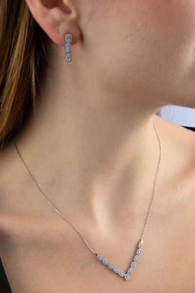 Fiyonk Kuyumculuk 14 Ayar Altın Baget Dizisi Set (KOLYE VE KÜPE)