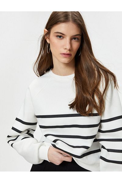 Koton Crew Neck Cotton Blend Long Sleeve Sweatshirt - Raster and Comfortable