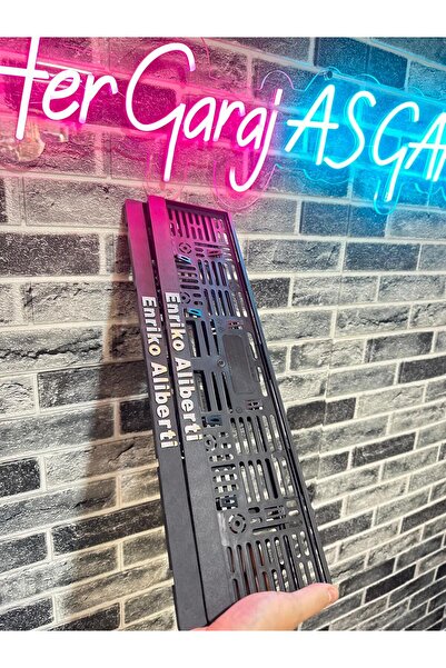 as garaj Is It Love Uzun Otomobil Plakalik 2 Adet