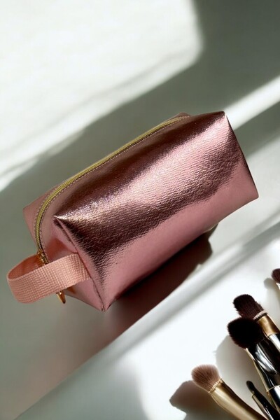 Aggu Bebe حقيبة مكياج يومية كبيرة الحجم باللون الوردي اللامع، حقيبة مستحضرات ...