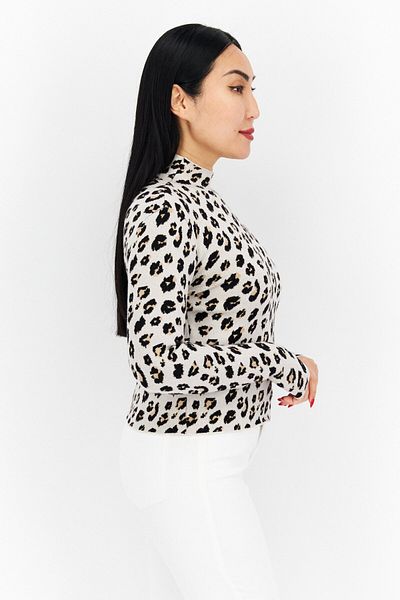 Stilosophy Industry Women Mock Neck Long Sleeve Animal Print Sweater, Beige