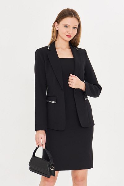 LOVELF Set jachetă rochie cu detaliu din piatră neagră