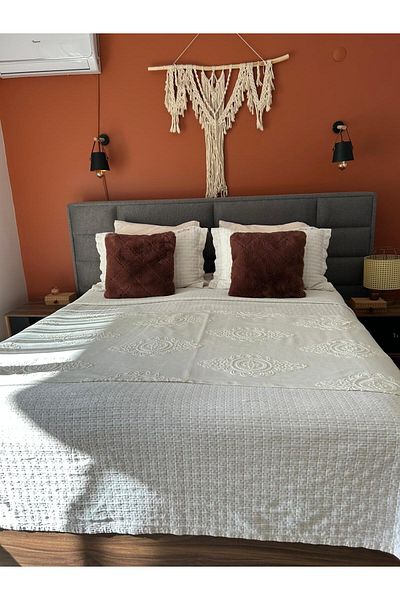 Hobizer Textile Bed Runner Double Ottoman Pattern Cream