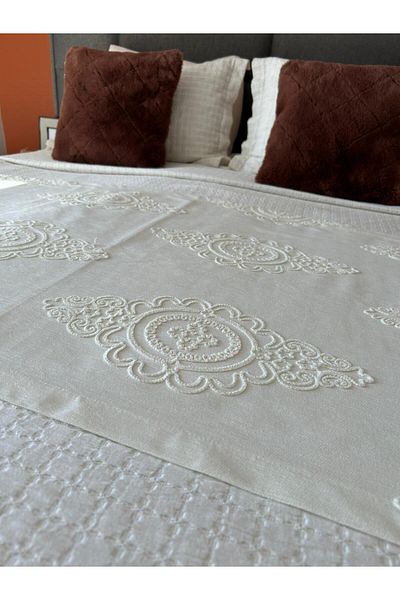 Hobizer Textile Bed Runner Double Ottoman Pattern Cream