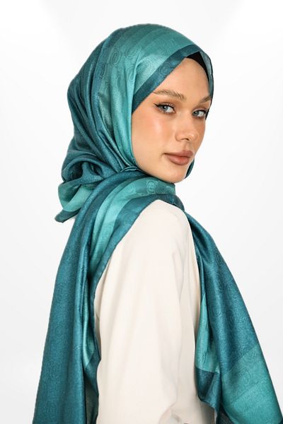 hijabchi Şal cu monogramă Trend verde petrol - Seria specială - Colecţie nouă