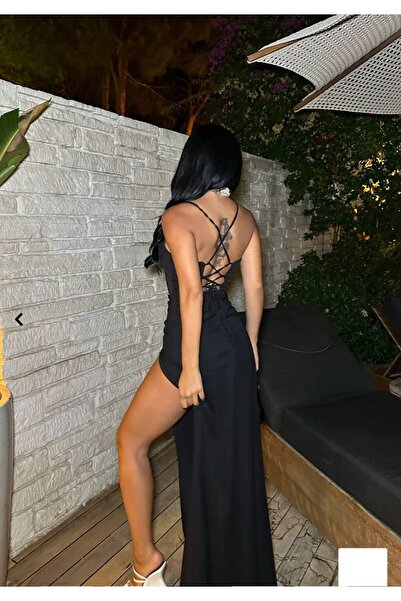 Bak'ap Κομψό βραδινό φόρεμα με λεπτομέρεια κορσέ με ντραπέ στο στήθος και λεπτομέρεια με μακρύ δέσιμο στην πλάτη