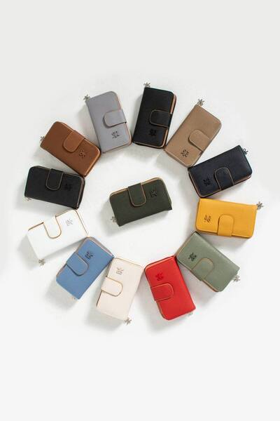 Polo Of Colors Kadın Sarı Özel Tasarım Emprime Baskı Kadın El Cüzdanı 10x18 Ebatında