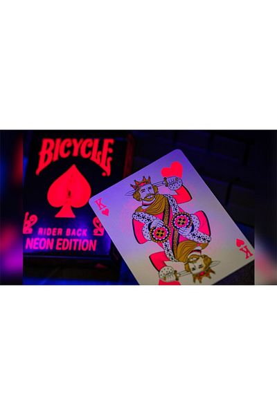 OyuncaklarÜlkesi Bicycle Star Fire Pink Neon Premium Playing Card Limited Edition Collectible Playing Cards