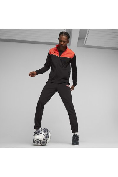 Puma Vitorıa TT 107484 Unisex Halısaha Ayakkabısı SİYAH-BEYAZ