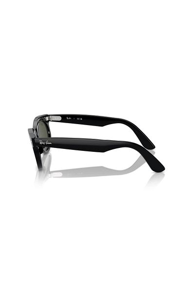 Ray-Ban Ray Ban Unisex Oval Wayfarer Oval Sunglasses- Rb 2242 - Lense Size:50mm - Black
