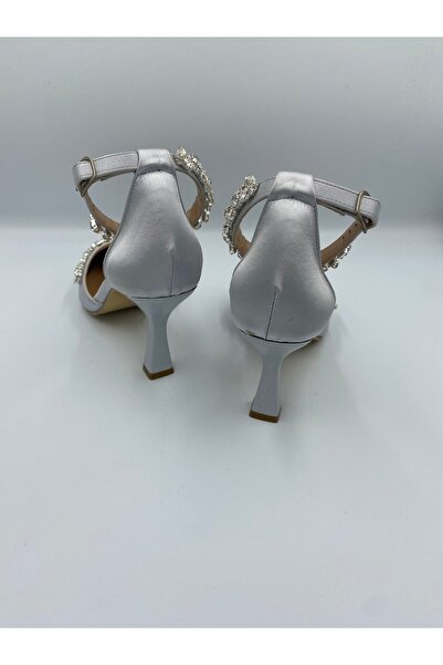 Ömer Ediz Shoes Pantofi de damă cu toc de 9 cm cu detaliu din piatră de cristal satinat ALLYS