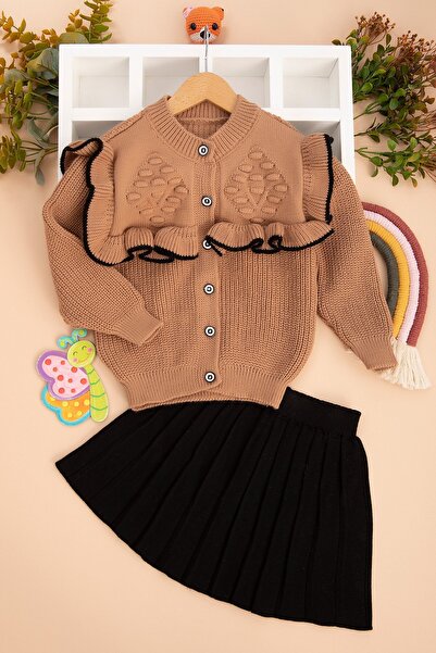 anonim ETEKLİ ÖRME TRİKO TAKIM