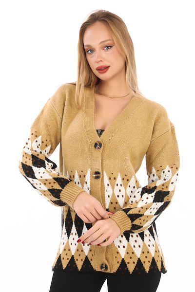 02Lady Fashion Knitted Detailed Buttoned Knitted Cardigan