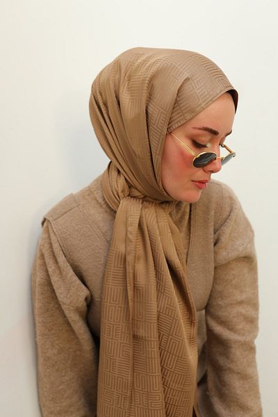 Silk Home Labyrinth Pattern Jacquard Deluxe Shawl - Camel