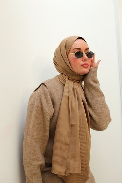 Silk Home Labyrinth Pattern Jacquard Deluxe Shawl - Camel