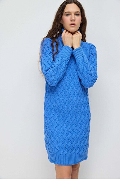 No Matter What Rollkragen-Strickkleid