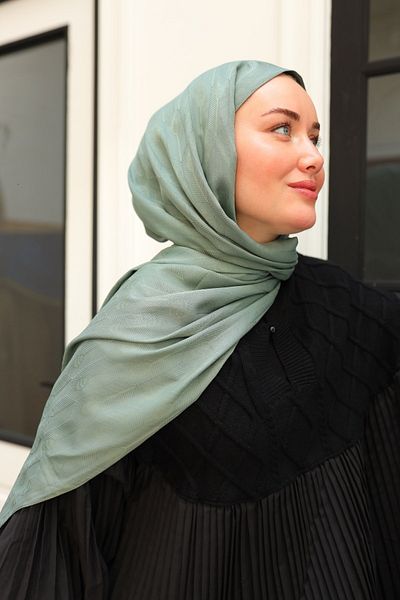 Silk Home Spoon Pattern Jacquard Deluxe Shawl - Green