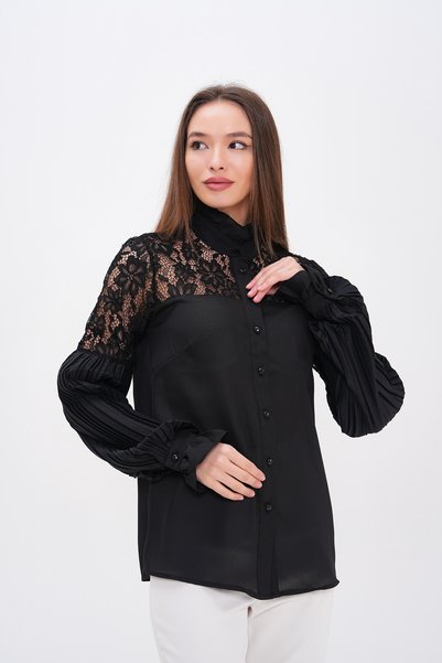 Loom Boutique Büyük Beden Dantel Garnili Krep Gömlek G0005