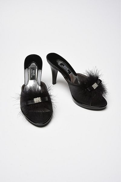 GC Gift & Dowry & Wedding Rhinestone Furry Slippers
