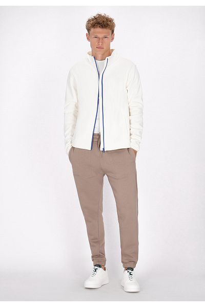 Mo Jacke