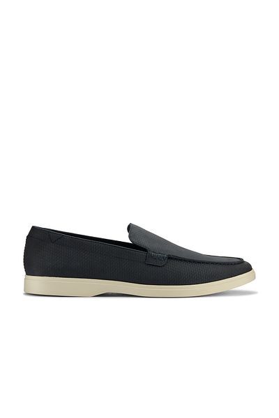 CLARKS رجالي