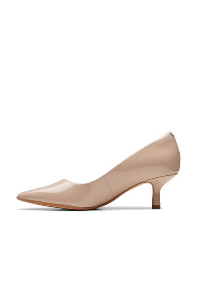 CLARKS Violet55 Rae Beige Womens Formal Shoes