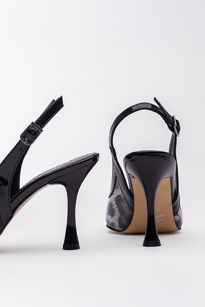 Tasarım Rose Heels Gray Leopard Print Black Patent Leather Shoes