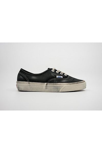 Vans Unisex Black Authentic Vn000Bw5Cjk1