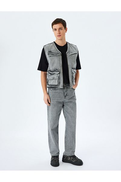 Koton Capped Pocket Detailed Cotton V-Neck Sleeveless Oversize Denim Vest