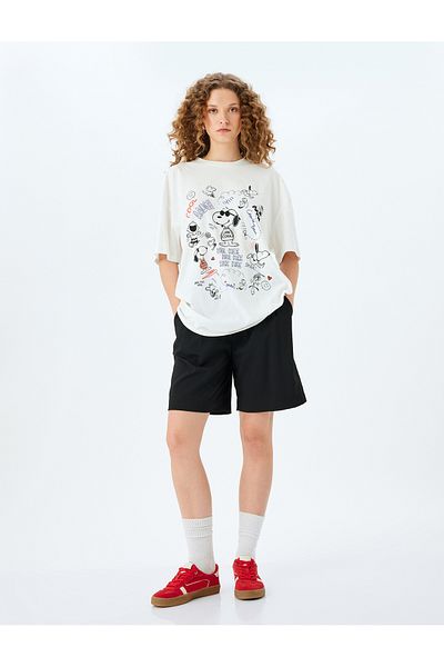 Koton Snoopy Licensed Short Sleeve Crew Neck Printed t Shirt
