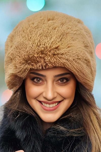 nacar çarşı Women's Milky Coffee Plush Fur Round Heart Hat Beanie