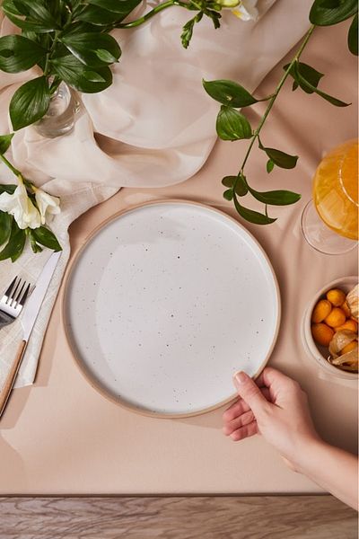 Karaca Chicago Dot Reactive Service Plate 26 cm