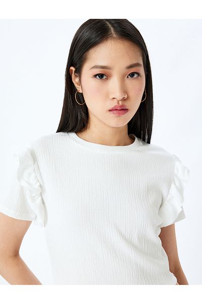 Koton Ruffle Detailed Short Sleeve Crew Neck T-Shirt Bürümcük