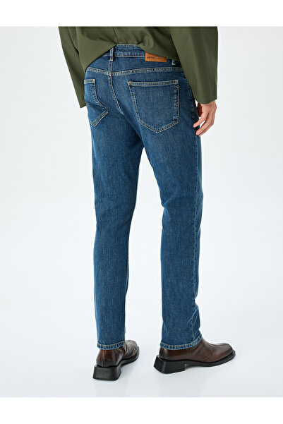 Koton Jeanshose mit normaler Taille und gerader Passform aus Baumwolle – Mark Jean