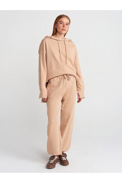 Dilvin Basic Camel Jogger Pants with Number 70458
