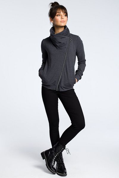 BEWEAR Sweatshirt with a diagonal zipper