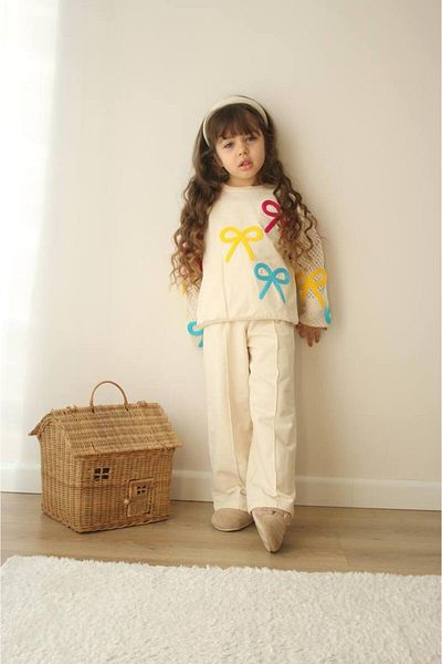 CANDA Girl's Knitted Detailed Punch Embroidered Bottom-Top Set