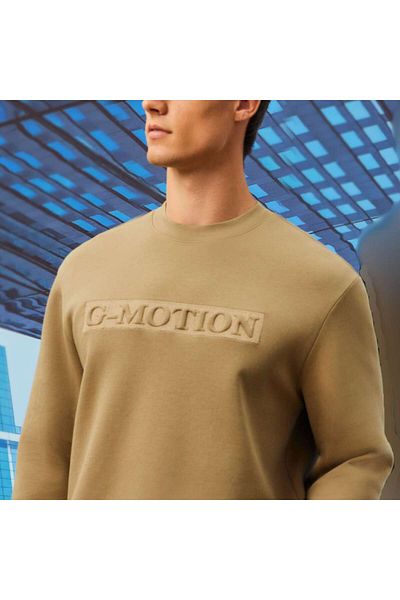 Giordano Men's G-Motion Slim Fit Long Sleeve Sweatshirt for Active Life