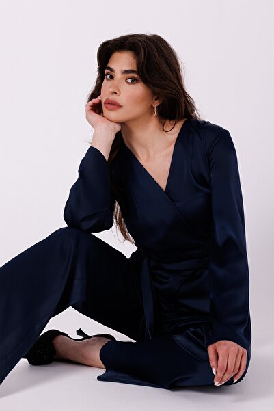 Makover Women's jumpsuit with a waist tie